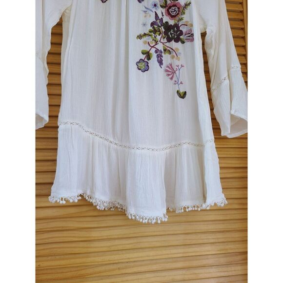 Vtg America Blues Embroidered Floral Boho Peasant Top Blouse SMALL Bell Sleeves - Picture 4 of 7